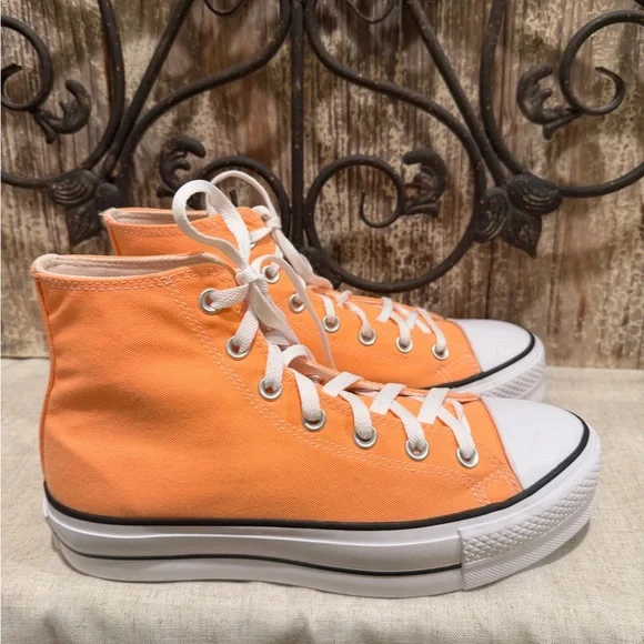 PLATFORM CONVERSE CTAS LIFT HI BRAND 🔥 NEW - Picture 1 of 10